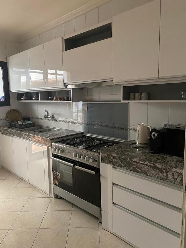 Appartement Spacieux Et Agreable Tanger Buitenkant foto